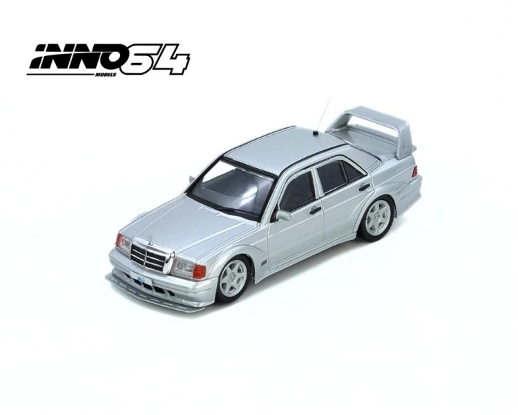 Inno64 Mercedes-Benz 190E Silver IN64-190E-SIL