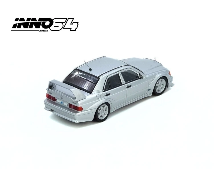 Inno64 Mercedes-Benz 190E Silver IN64-190E-SIL