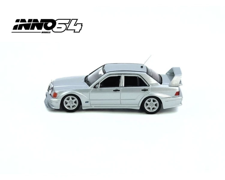 Inno64 Mercedes-Benz 190E Silver IN64-190E-SIL