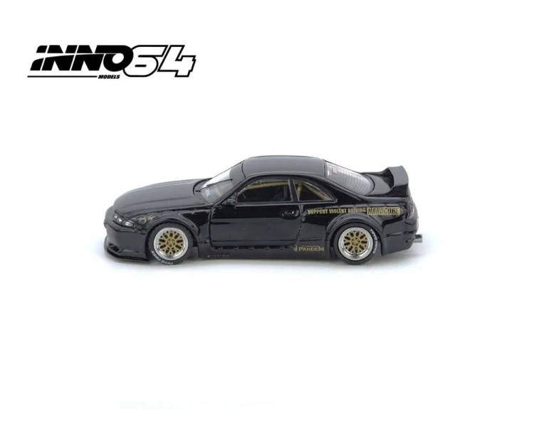 Inno64 Pandem Nissan GT-R BCNR33 Black IN64-R33P-BLA