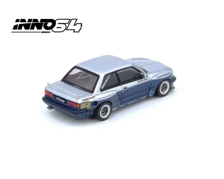 Inno64 Pandem Rocket Bunny BMW M3 E30 Silver Blue IN64-E30P-SILBLU