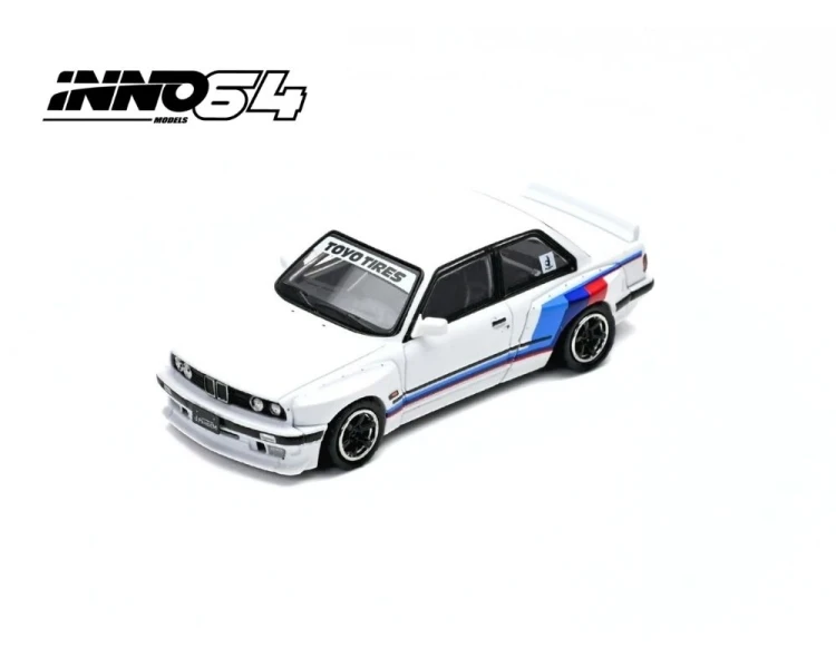 Inno64 Pandem Rocket Bunny BMW M3 E30 White IN64-E30P-WHI