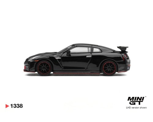 Mini GT #1338 Nissan GT-R R35 Nismo Black MGT01338