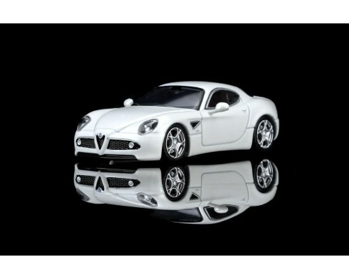 Motorhelix Alfa Romeo 8C Competizione Bianco Polare M69052