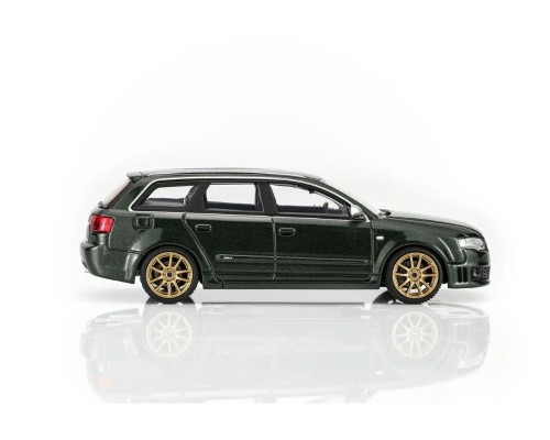 Motorhelix Audi RS4 (B7) Deep Green Pearl M68307