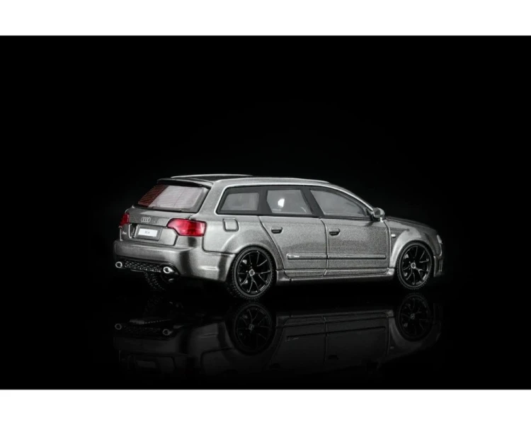 Motorhelix Audi RS4 (B7) Grey Pearl M68308