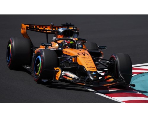 Spark McLaren Mastercard F1 Team MCL40 #81 Oscar Piastri 64S139