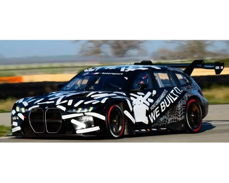Spark BMW M3 GT3 Touring 24h NLS Presentation 64S263