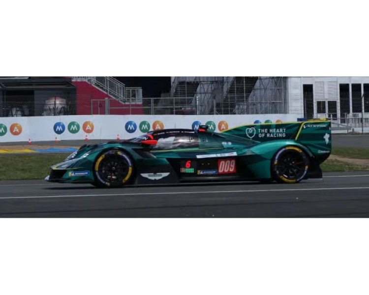 Spark Aston Martin Valkyrie #9 24h Le Mans Green 64S163
