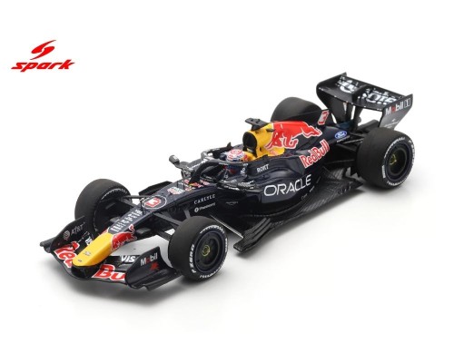 Spark Oracle Red Bull Racing RB22 #3 Max Verstappen 64S144
