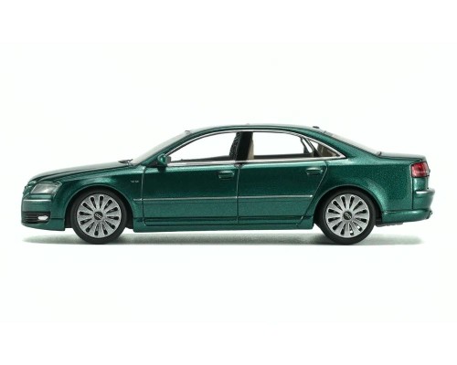 Motorhelix Audi A8 (D3) Green M68108