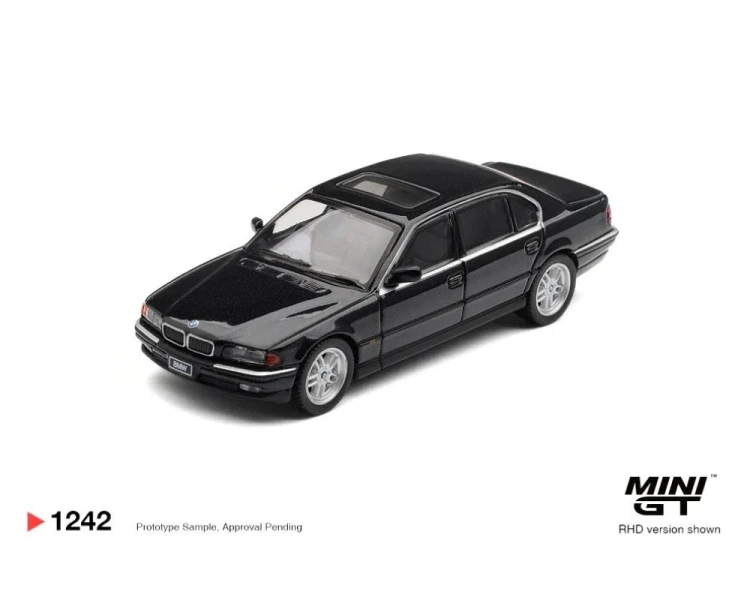 Mini GT #1242 BMW 750iL E38 Black Sapphire MGT01242